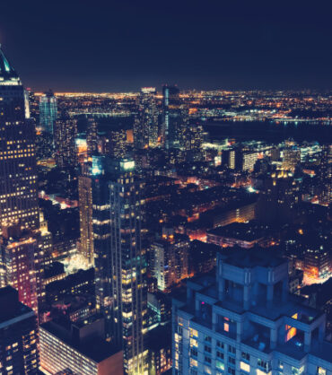 Midtown Manhattan New York skyline at night